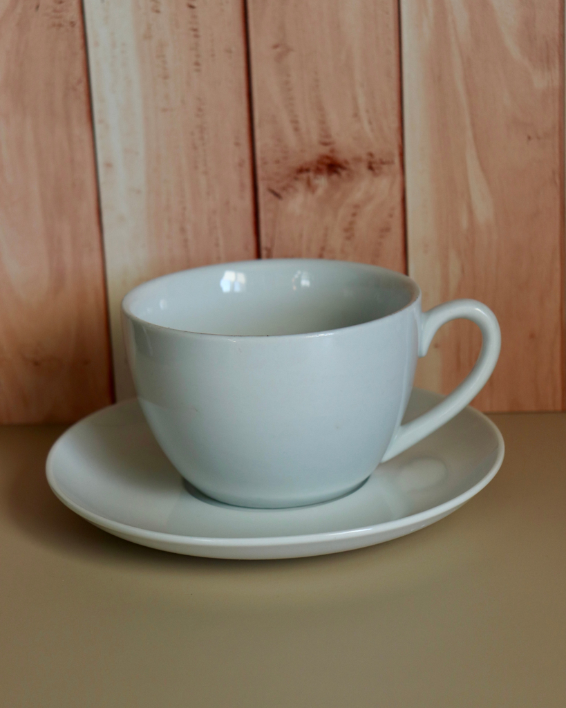 Boîte de deux tasses pour café au Lait avec soucoupes